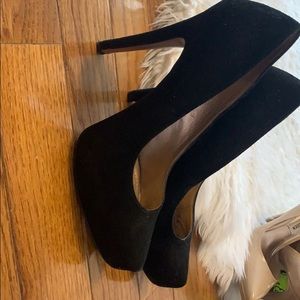 Black heels